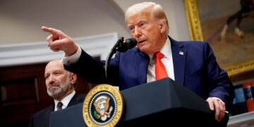 США заставят Зеленского и Путина заключить соглашение о мире, — Трамп