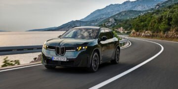 BMW представила найпотужніший iX3 із запасом ходу до 754 км