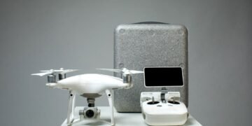 Zelen Store: хто постачає дрони, Starlink і тепловізори в Україні
