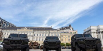 Україна отримала нову партію техніки для розмінування