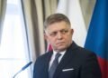 Фицо едет на переговоры во Львов и одновременно возобновляет комиссию с РФ