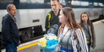 Более 100 тысяч украинцев могут депортировать из США: все зависит от Трампа, — Politico