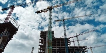 Деловые ожидания на строительном рынке Украины в IV кв. снизились на 1,9 п. п. – Госстат