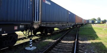 Суточная загрузка грузов с июля сократилась примерно на 45% – «Укрзализныця»