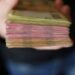 Средняя зарплата в Украине в сентябре выросла на 4% и составила 33,153 тыс. грн – Госстат